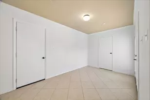 15714 Pipers View Dr, Houston, TX 77598 - Photo 15