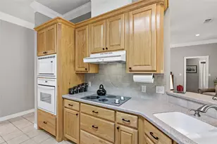 401 Sapphire Dr, College Station, TX 77845 - Photo 13