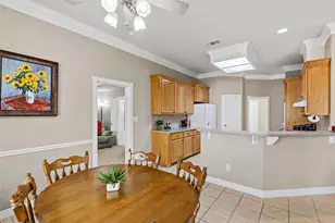 401 Sapphire Dr, College Station, TX 77845 - Photo 11