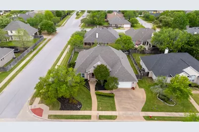 401 Sapphire Drive, College Station, TX 77845 - Photo 31