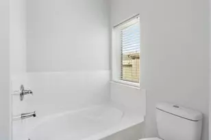 3119 Cambridge Meadows Ln, Dickinson, TX 77539 - Photo 15