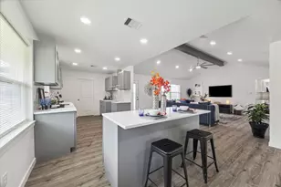 803 Hackberry St, Stafford, TX 77477 - Photo 5