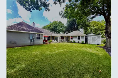 110 Portulaca Street, Lake Jackson, TX 77566 - Photo 5