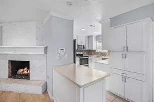 6002 McKnight St, Houston, TX 77035 - Photo 9