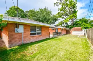 230 Princess, Pasadena, TX 77034 - Photo 3