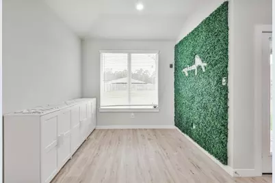 14226 Lake Lodge Drive, Conroe, TX 77384 - Photo 13