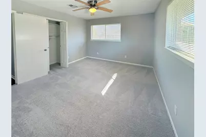 303 Ligustrum Street, Lake Jackson, TX 77566 - Photo 9