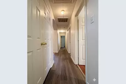 4123 Applecreek Bend Drive, Stafford, TX 77477 - Photo 11