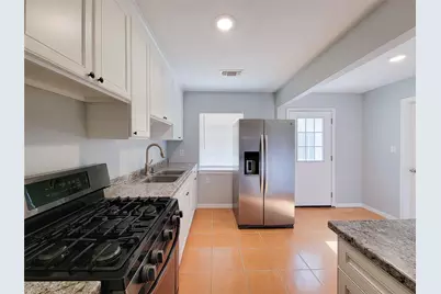 12422 Mylla Street, Houston, TX 77015 - Photo 7