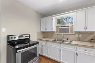 12615 Old River Dr, Mont Belvieu, TX 77523 - Photo 35