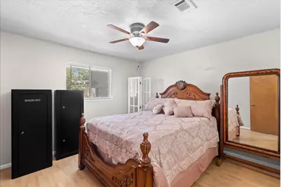 12615 Old River Drive, Mont Belvieu, TX 77523 - Photo 19