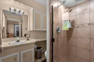 12615 Old River Dr, Mont Belvieu, TX 77523 - Photo 15