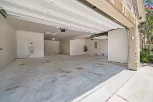15803 Graham Spring Ln, Houston, TX 77044 - Photo 33