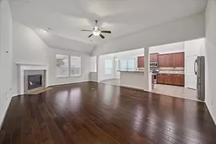 15803 Graham Spring Ln, Houston, TX 77044 - Photo 9