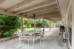 1103 Green Ave, Palacios, TX 77465 - Photo 29