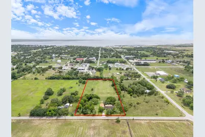 1103 Green Avenue, Palacios, TX 77465 - Photo 39