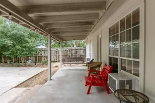 1103 Green Ave, Palacios, TX 77465 - Photo 29