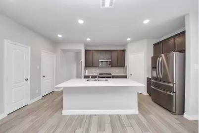 196 Chestnut Meadow Drive, Conroe, TX 77384 - Photo 7