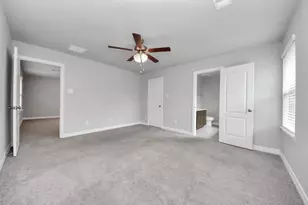 196 Chestnut Meadow Dr, Conroe, TX 77384 - Photo 9