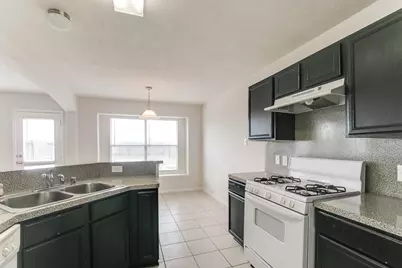 9315 Ratama Creek Lane, Houston, TX 77064 - Photo 5