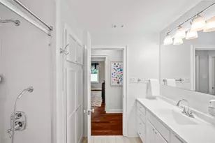 4002 Drummond St, Houston, TX 77025 - Photo 19