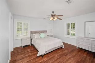 4002 Drummond St, Houston, TX 77025 - Photo 17
