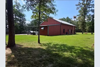 333 Edgewood, Onalaska, TX 77360 - Photo 25