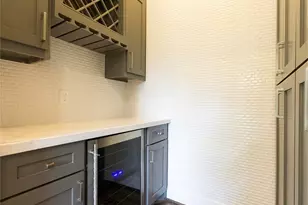 1023 E 24th St, Houston, TX 77009 - Photo 37