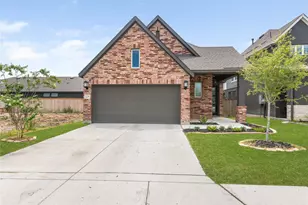 128 Radnor Rd, New Braunfels, TX 78130 - Photo 1