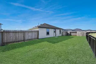 1027 Bluegill Ln, Alvin, TX 77511 - Photo 15