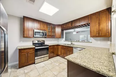 2226 103rd Street, Galveston, TX 77554 - Photo 5