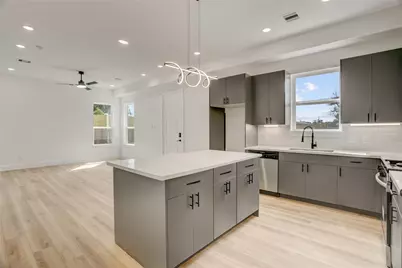 9602 Burden Street, Houston, TX 77093 - Photo 13