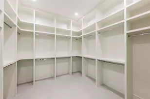 1122 E 27th St, Houston, TX 77009 - Photo 33