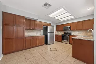 22946 Provincial Blvd, Katy, TX 77450 - Photo 9