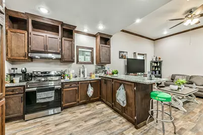 660 County Road 3011, Dayton, TX 77535 - Photo 9