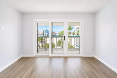 6102 Seawall Boulevard #213, Galveston, TX 77551 - Photo 3