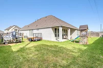 15418 Kings Lake Court, Mont Belvieu, TX 77523 - Photo 33