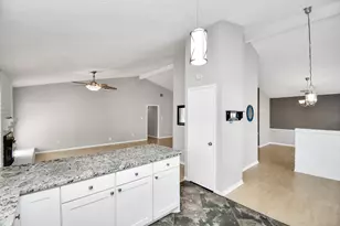 11506 Barwood Bend Dr, Houston, TX 77065 - Photo 15