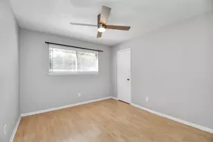 11506 Barwood Bend Dr, Houston, TX 77065 - Photo 31