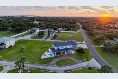 102 Smith Cove Road, Rockport, TX 78382 - Photo 37