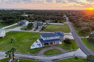 102 Smith Cove Rd, Rockport, TX 78382 - Photo 37