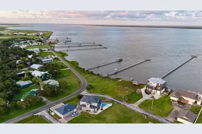 102 Smith Cove Road, Rockport, TX 78382 - Photo 33