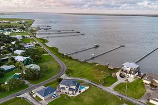 102 Smith Cove Rd, Rockport, TX 78382 - Photo 33