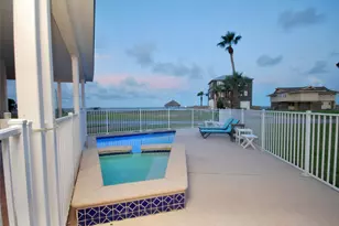 102 Smith Cove Rd, Rockport, TX 78382 - Photo 29