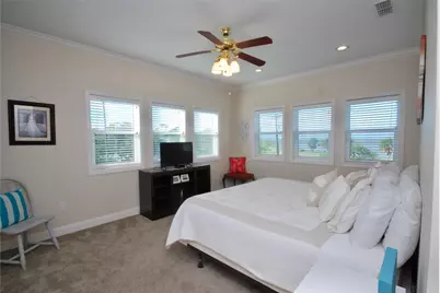102 Smith Cove Road, Rockport, TX 78382 - Photo 23