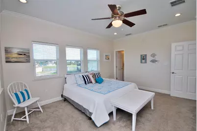 102 Smith Cove Road, Rockport, TX 78382 - Photo 17