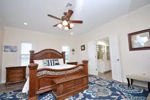 102 Smith Cove Rd, Rockport, TX 78382 - Photo 11