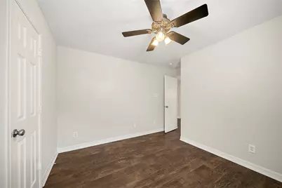 22 Heron Hollow Court, The Woodlands, TX 77382 - Photo 15
