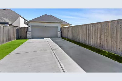 12127 Wild Bend Drive, Mont Belvieu, TX 77523 - Photo 27