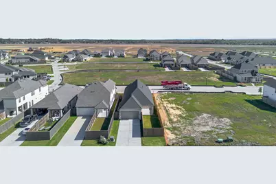 12127 Wild Bend Drive, Mont Belvieu, TX 77523 - Photo 5